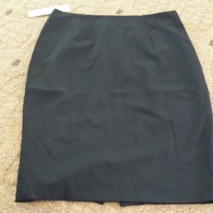 New ladies pencil skirt 10.levine